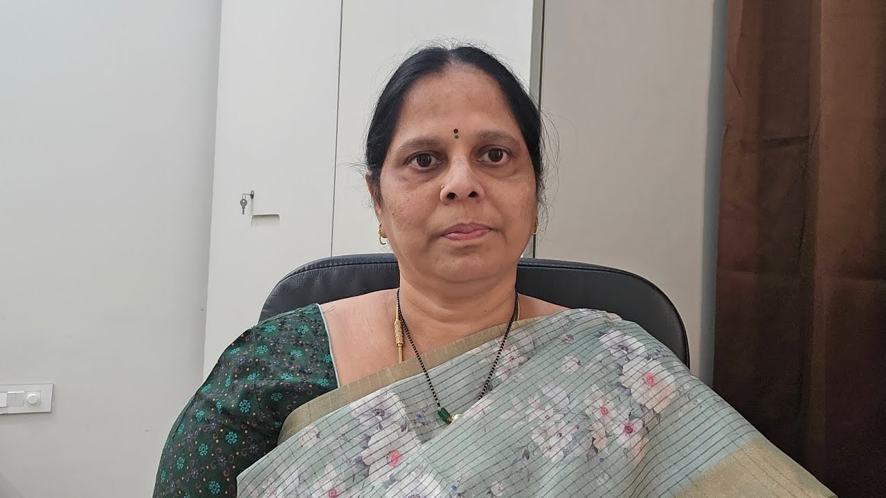 వైజాగ్ లో.  పట్టపగలు మహిళని డబ్బు కోసం ఏం చేశాడో గుర్తుందా . కాశీలో   ఆవిడకి పిండం కూడా పెట్టాడు
