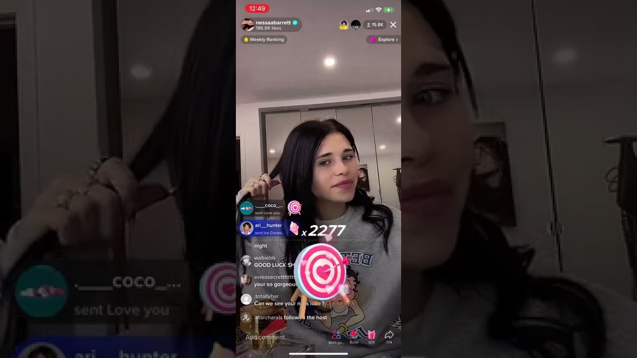 Nessa Barrett Tiktok livestream 9/5/22
