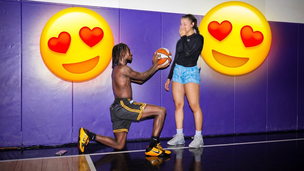 BASKETBALL RIZZ CLASS WITH AMIAH SIMMONS