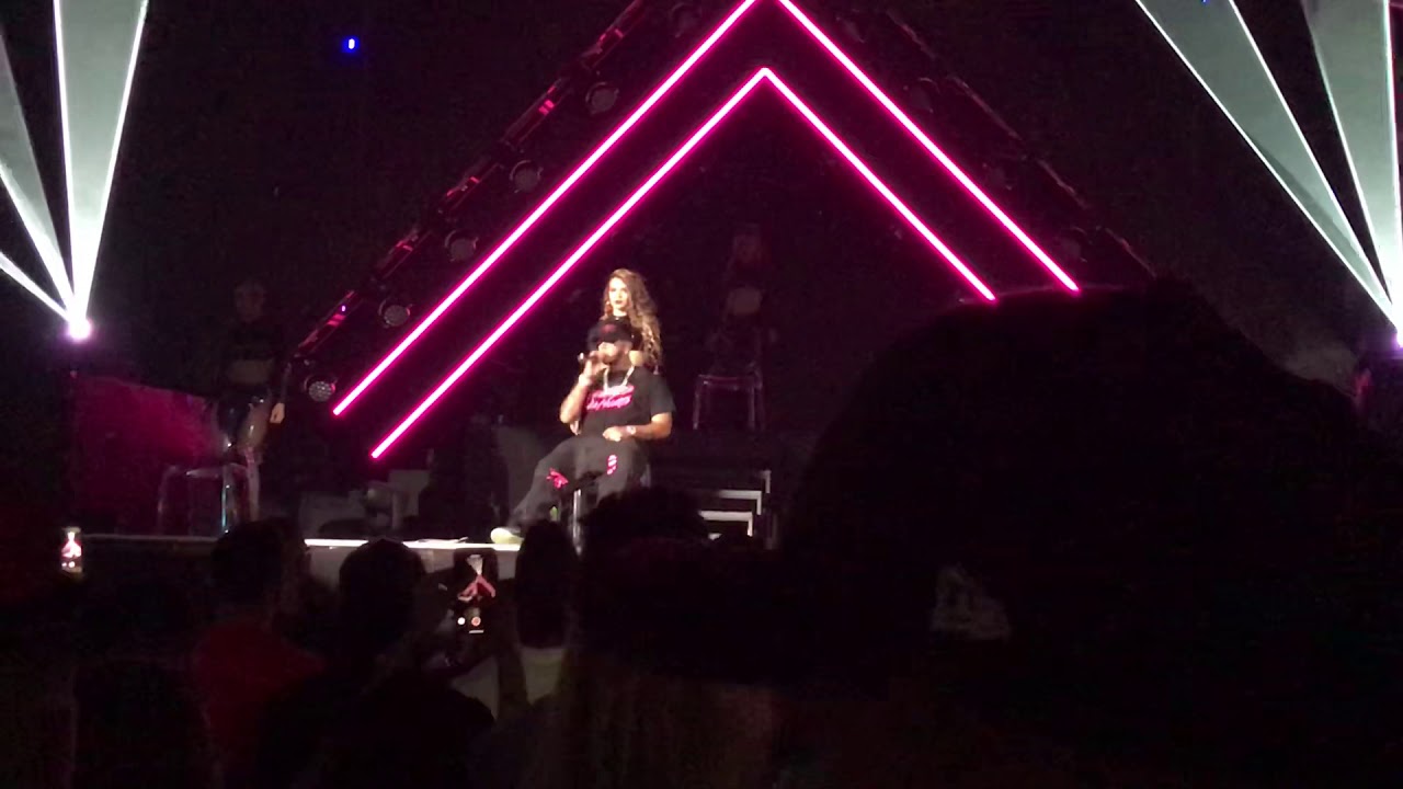 Anuel AA - Sola (En Vivo 2019 Toyota Arena Ontario, CA)