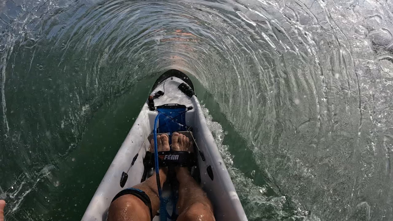 Downwind from RichardsBay to Zinkwazi. longest paddle to date with Wim. Boat gets destroyed 
