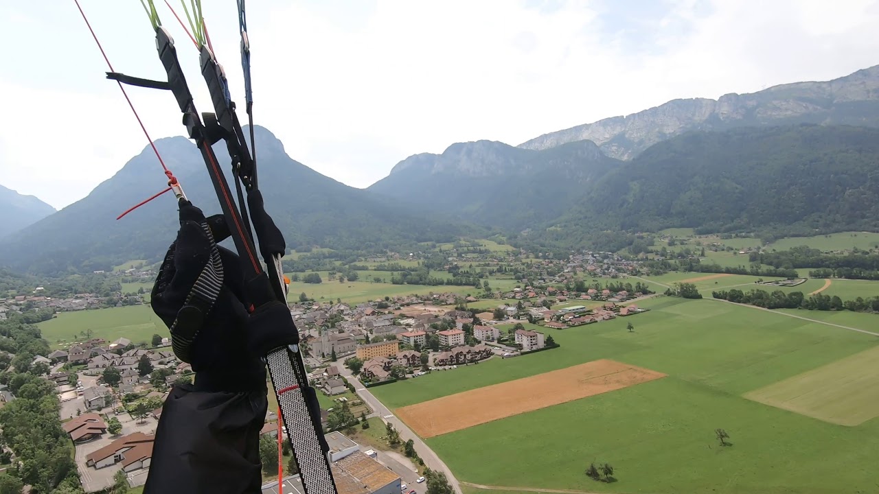 Parapente - Vent violent à Doussard 20190706