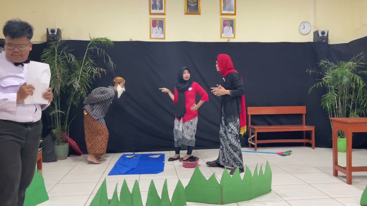 DRAMA UPRAK XII-3 