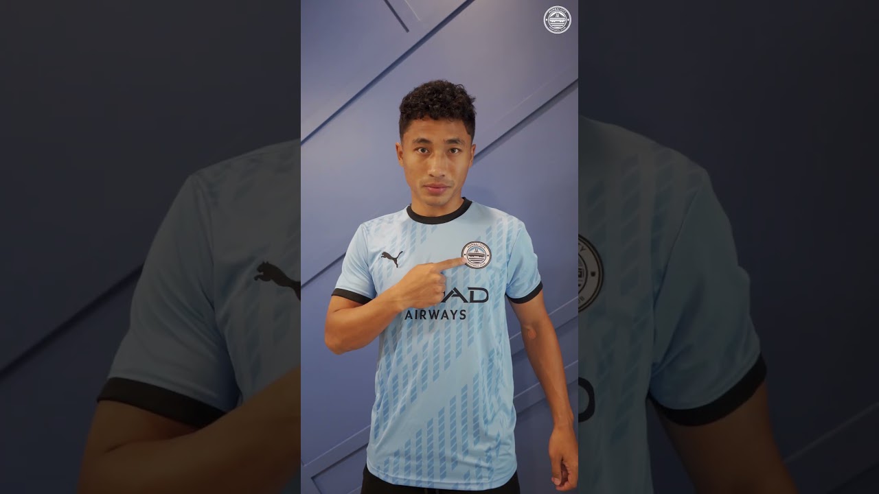 Our first signing is here 💪