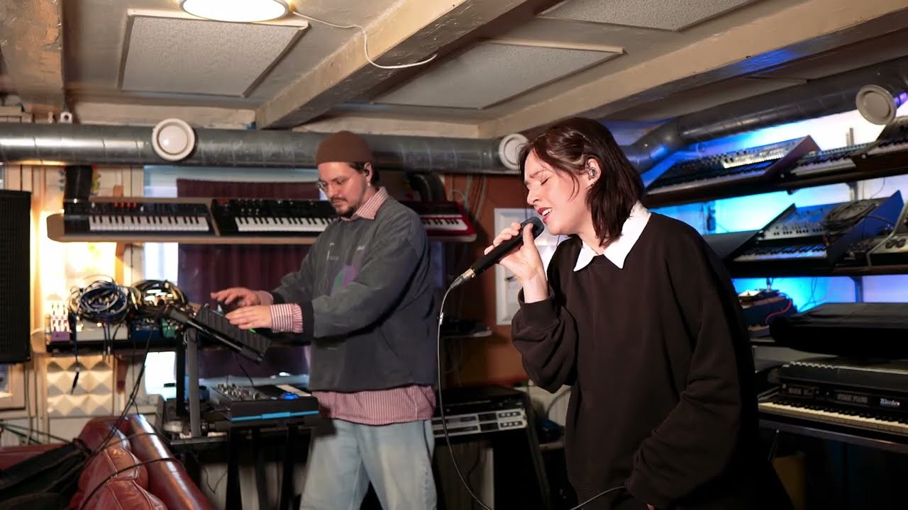 Kvirr - Midnatregn (live fra studiet)
