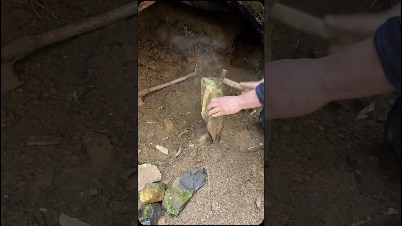 Build an Epic Underground Shelter 🌲🔥: Dugout Survival Guide Between Trees