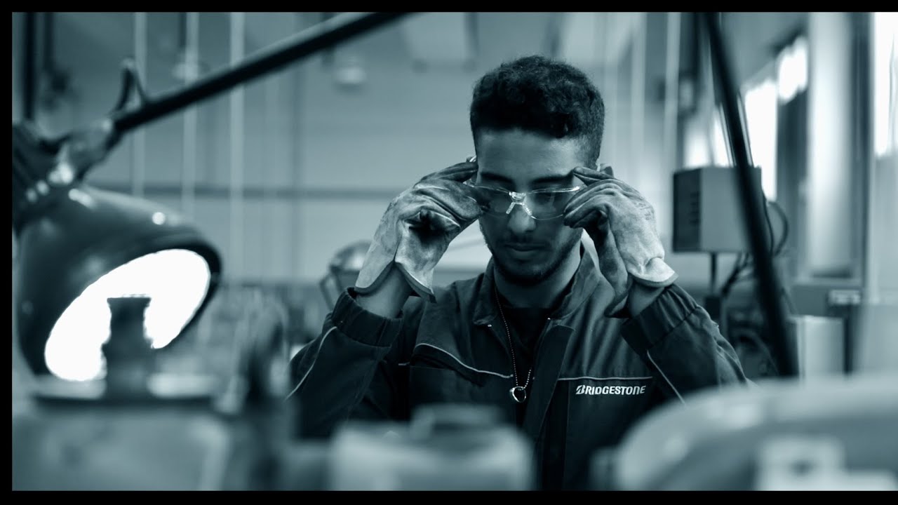 The New Poets - Rammenta (official): la canzone sulla sicurezza sul lavoro