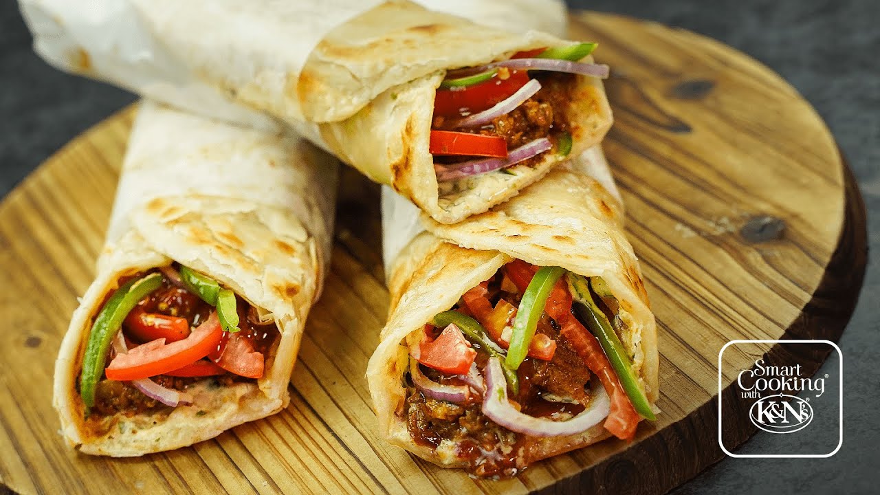 Achari Chicken Paratha Roll