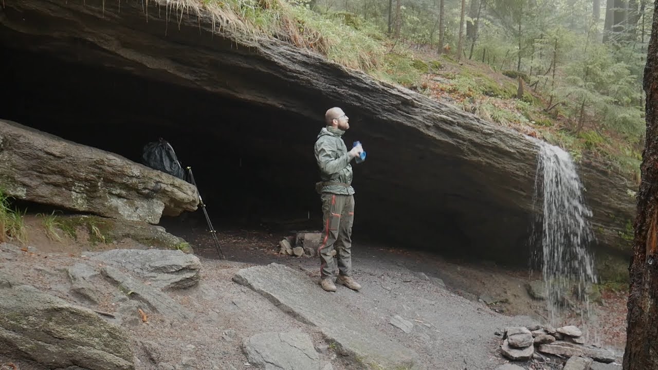 Nieudany biwak w jaskini - Dzika Polska 4 - Beskid Mały