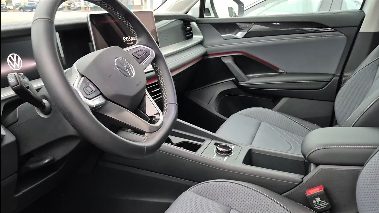 Автомобиль напрокат в стиле космической эры 🚘 19 февраля 2026 г.