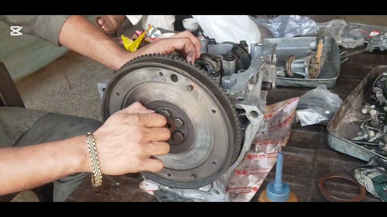 Suzuki Cultus 2006 G10A Engine Rebuild:Rings & Head Gasket Installation 