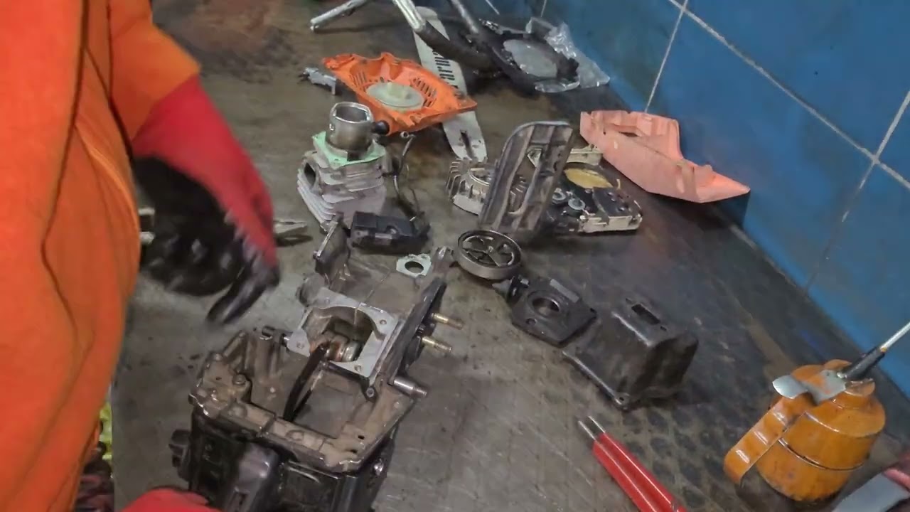 HURDA PARÇALARDAN MOTORLU TESTERE TOPLUYORUM