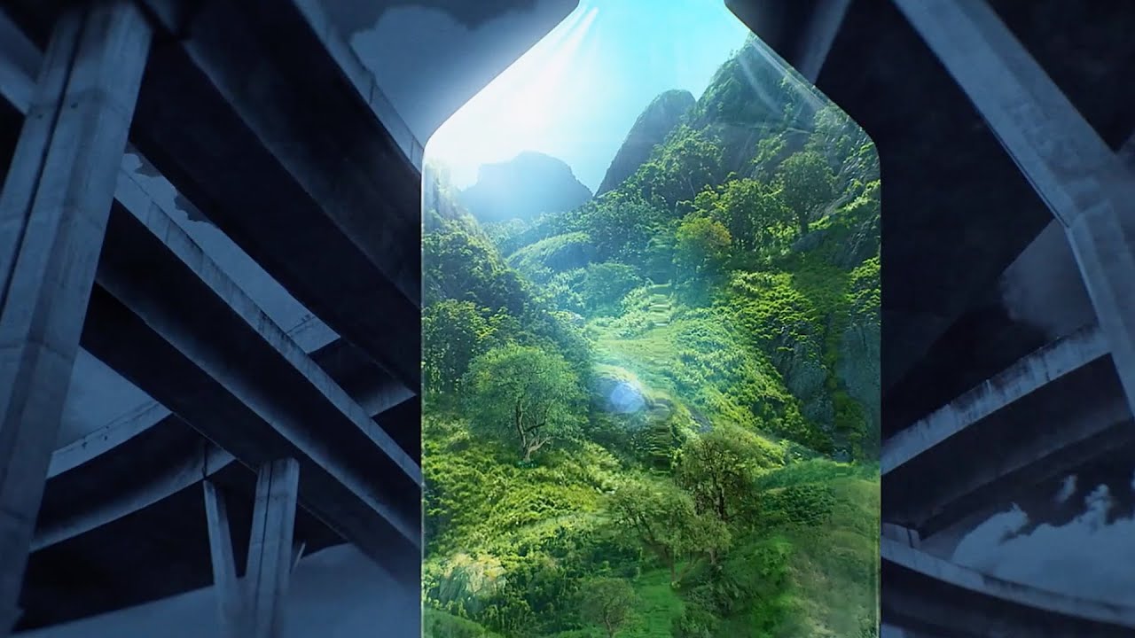 FIJI Water『It&rsquo;s Earth&rsquo;s Finest Water』