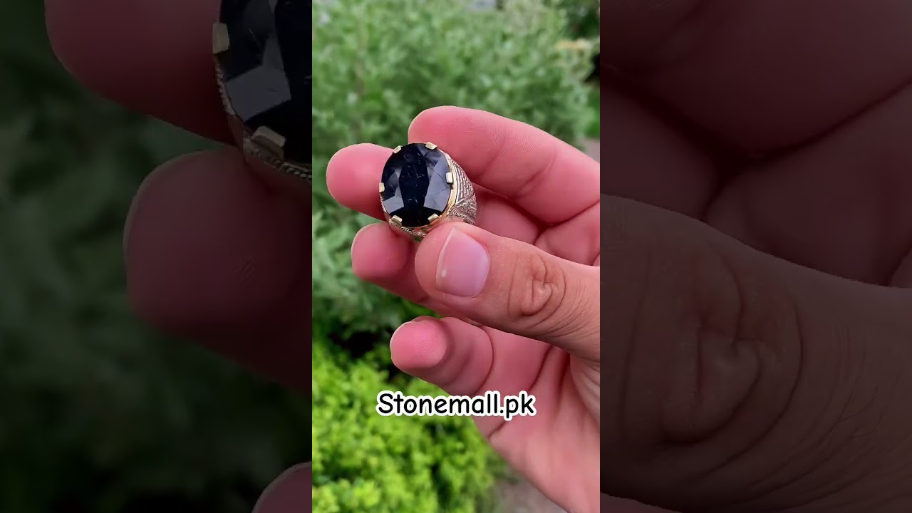 Blue sapphire ring 