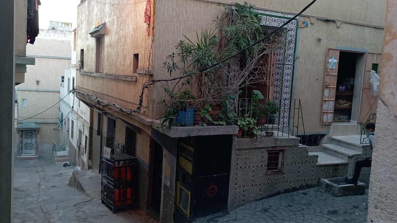منزل للبيع بجوج فرشادات0703640826حومة الشوك قريب من منطقة الصناعية مغوغة طنجة🏬🏢🏗️🚆