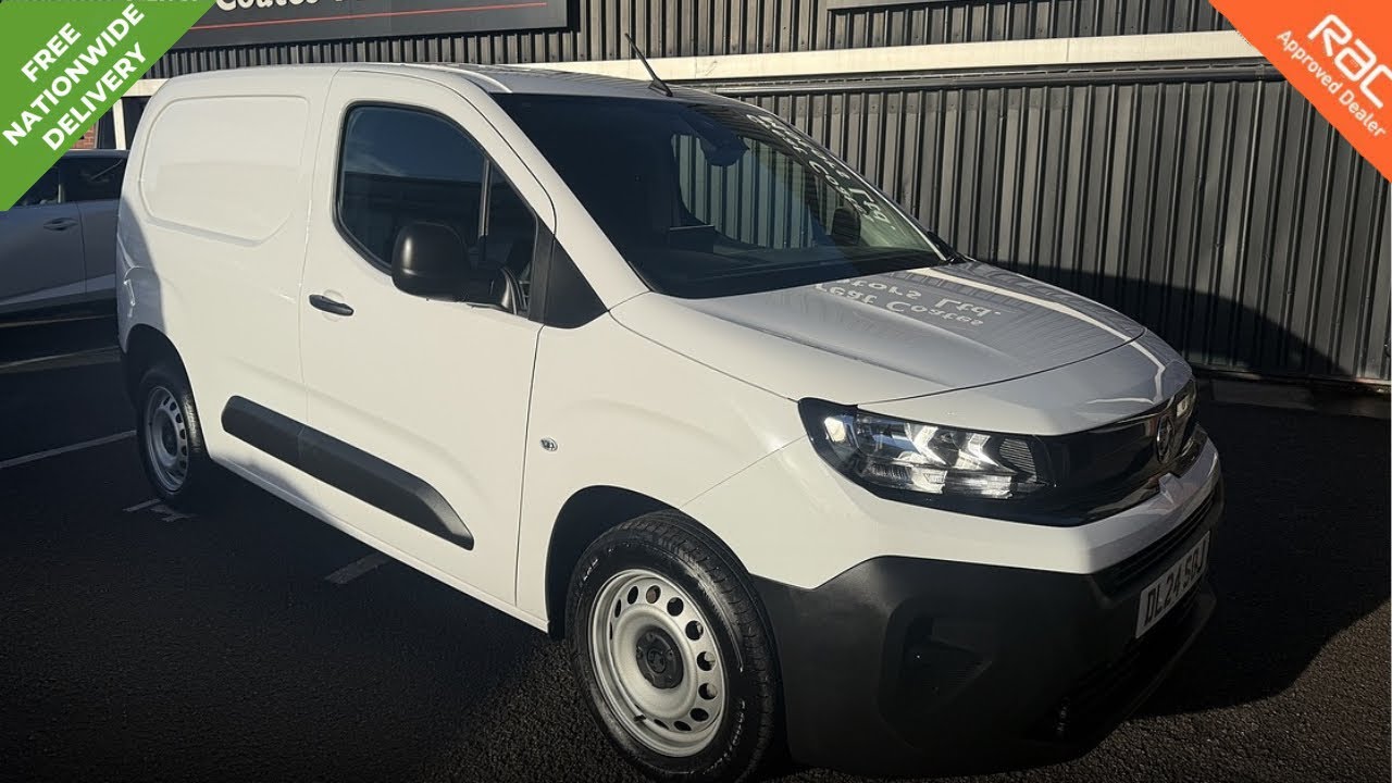 Vauxhall Combo 1.5 Turbo D 2300 Prime Panel Van (U1989) – Nearly New, Efficient & ULEZ Compliant