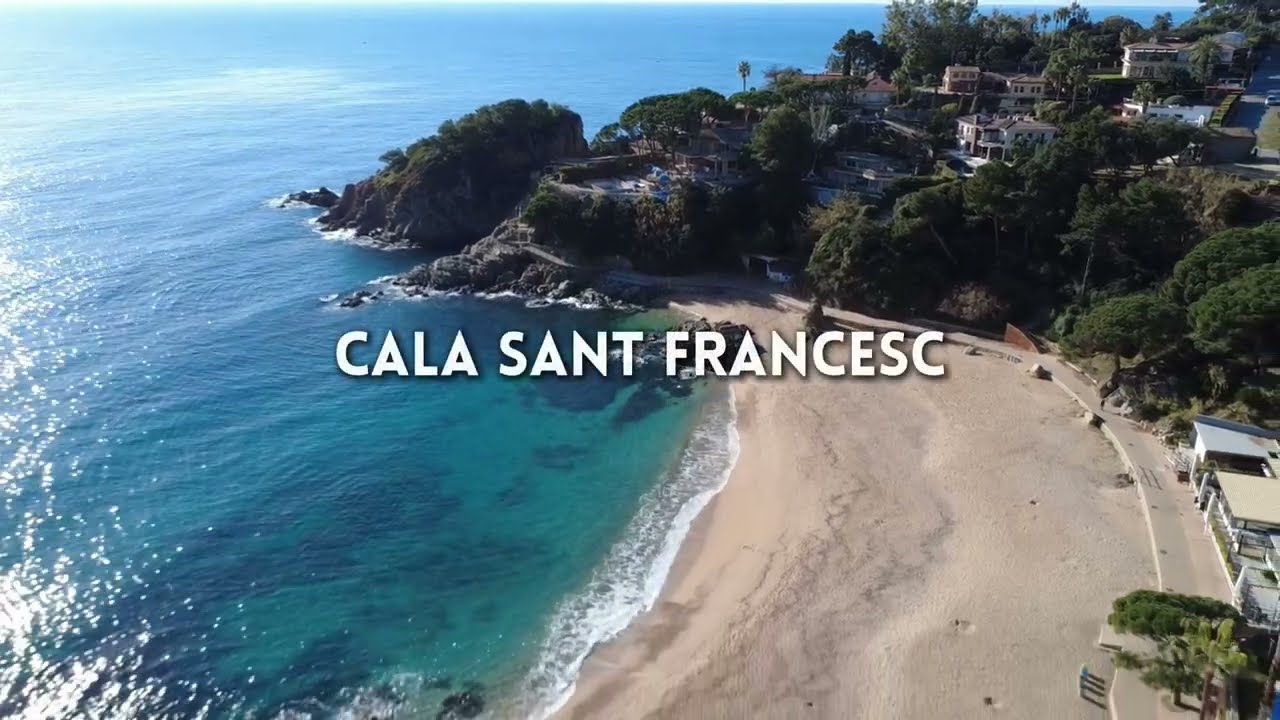 Villa de Lujo en Cala Sant Francesc | Vistas al Mar y Licencia Turística