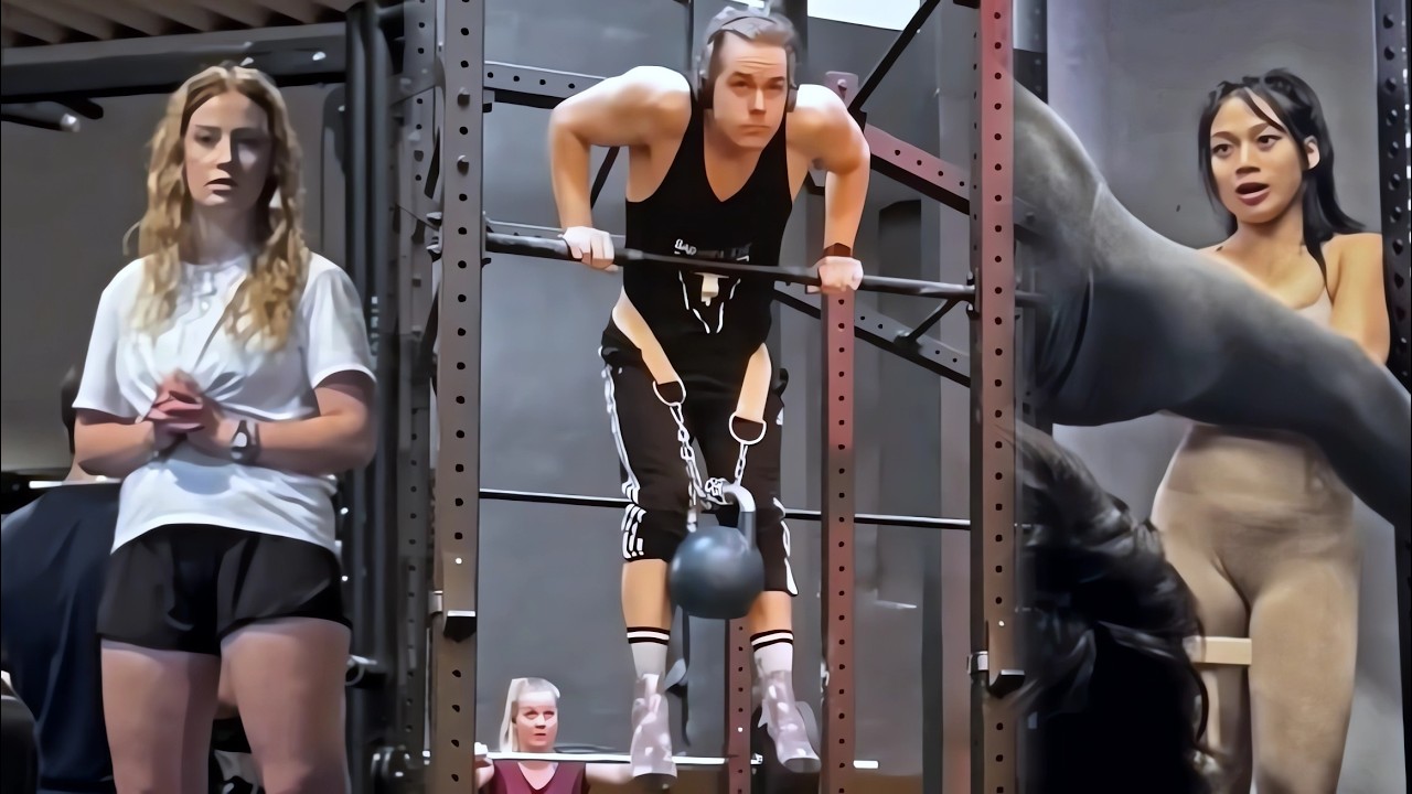 🔥 Scaring People in The Gym With Calisthenics
