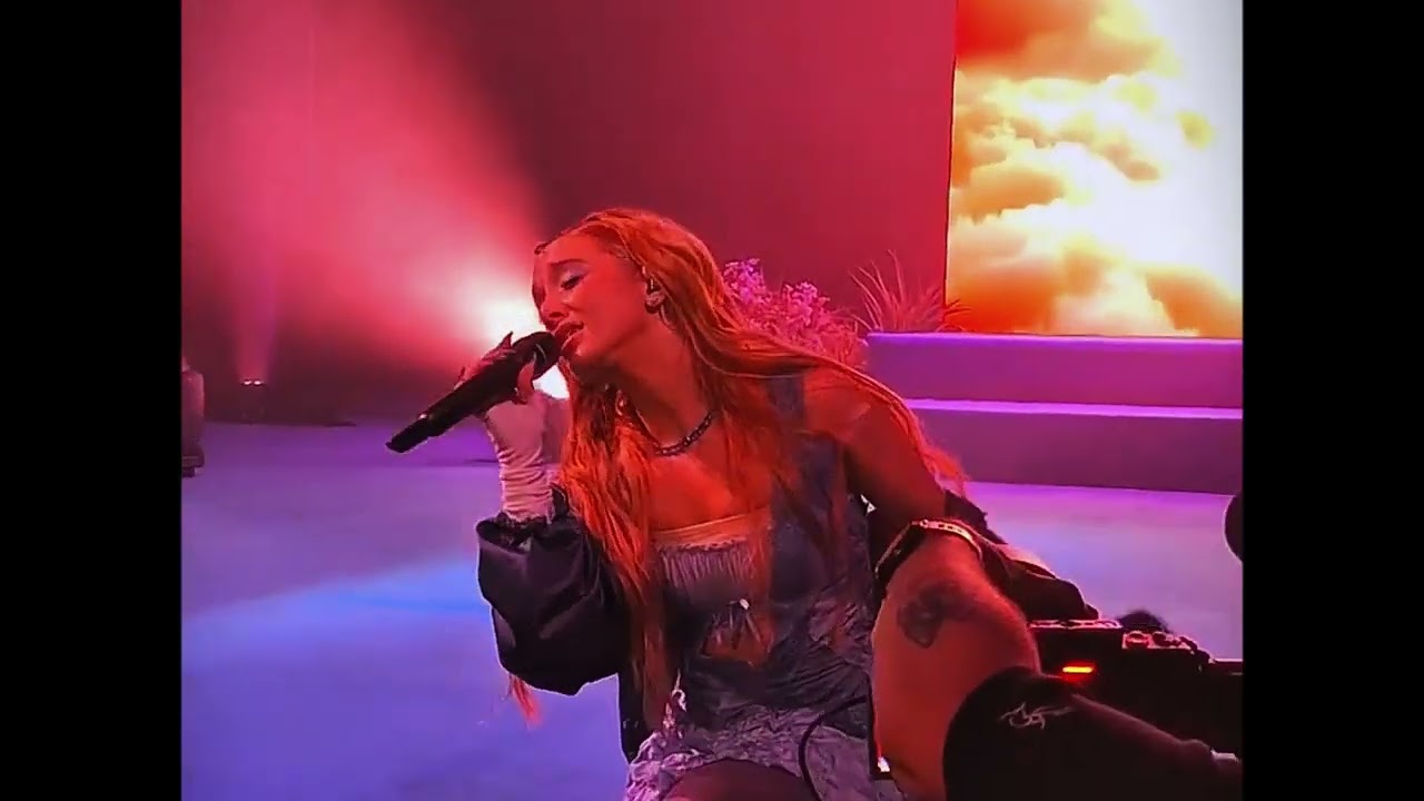 Demasiado en vivo No me olvides tour, Angela Torres