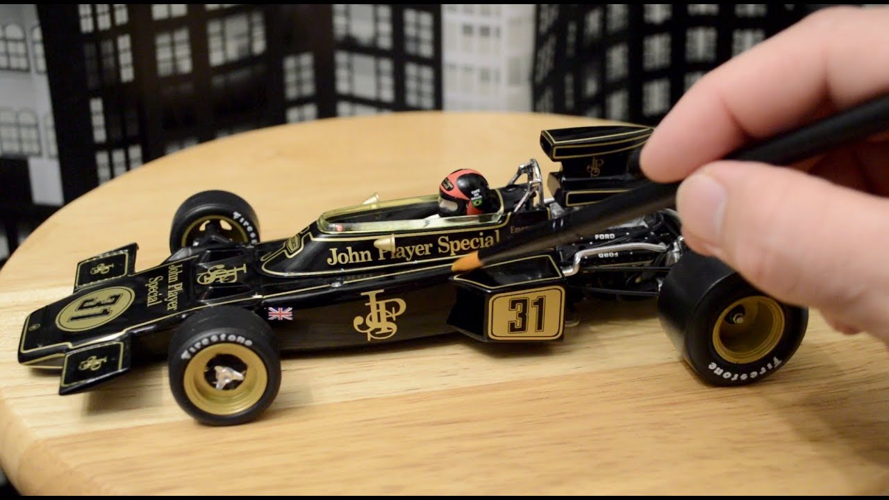 Relaxing Brushing - 1972 JPS Lotus F1 Model Car [ASMR Whisper]
