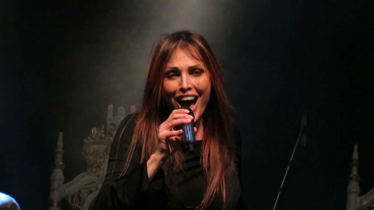 Anna Oxa Pelle di serpente live 22 marzo 2013 Roma