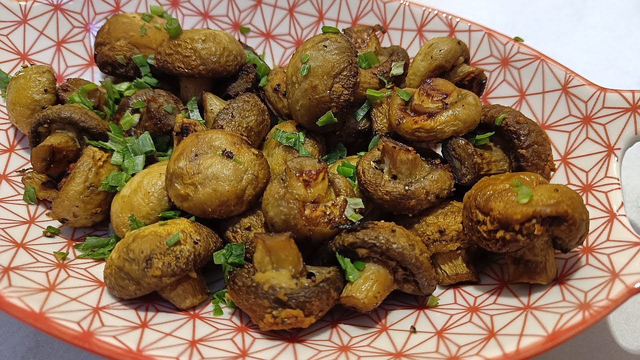 Как жарить грибы..Грибы жареные с маслом и чесноком...Самое простое и вкусное