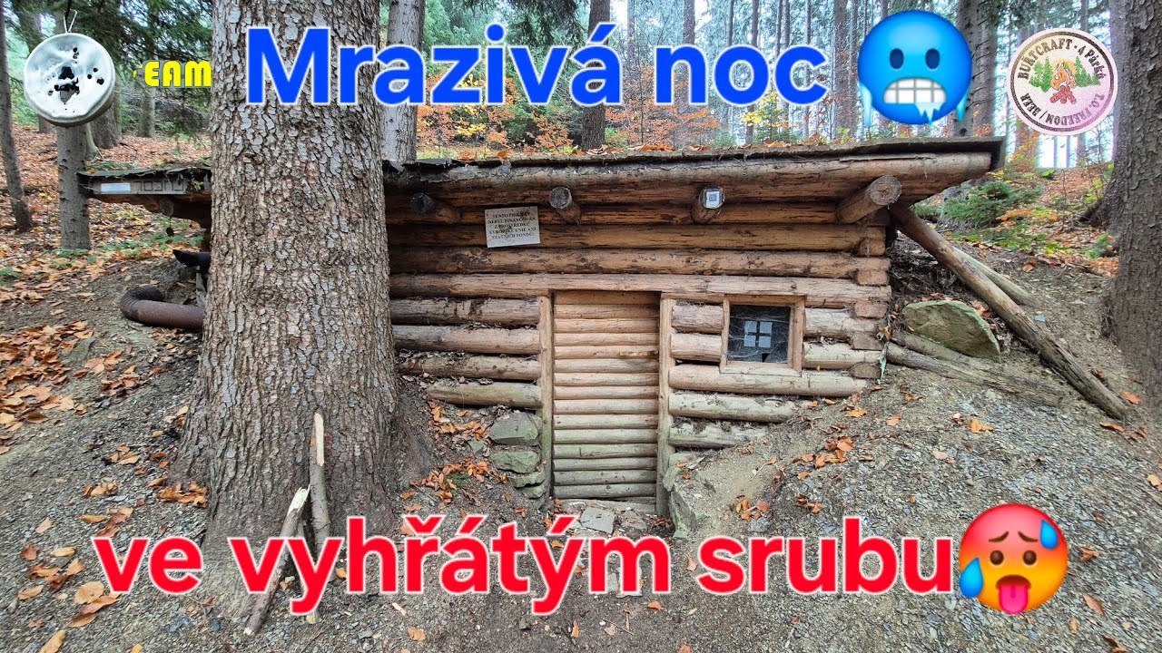 Mrazivá noc v útulném vyhřátém srubu, krásně opravený partyzánský bunkr