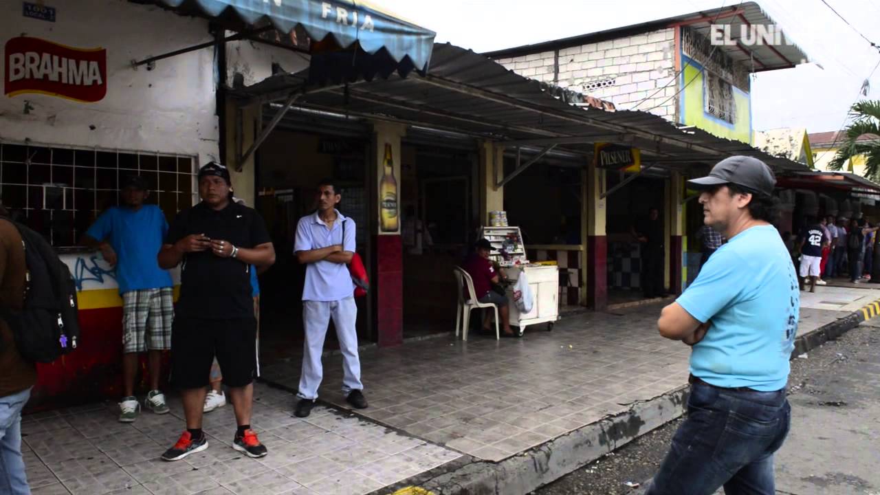 Controles en zona de la calle Salinas, 