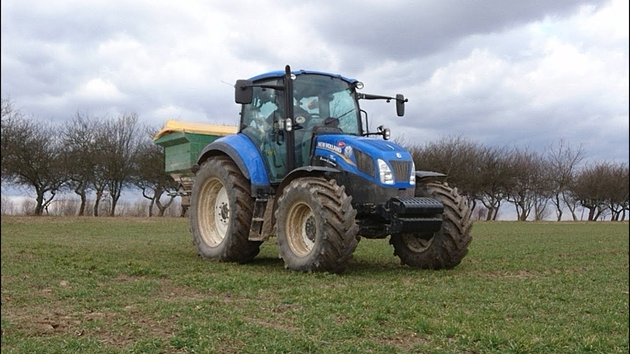Rozsiewanie nawozów 2019 New Holland T5.95 EC + Spima N-060