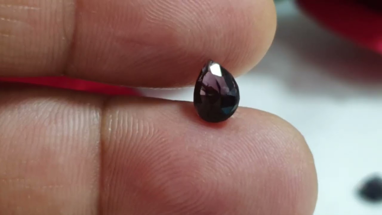 Beautiful Natural Gem's & Sapphire Gold – Dropped in Diamonds