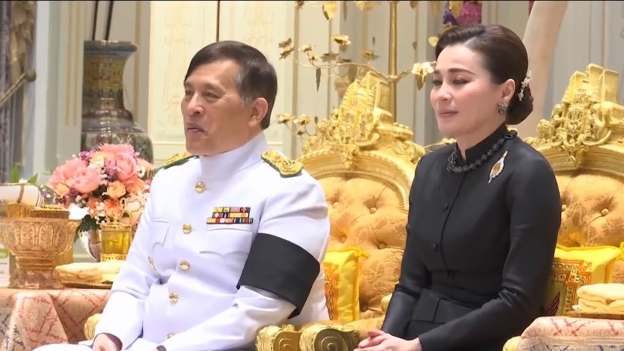 พระบาทสมเด็จพระเจ้าอยู่หัว สมเด็จพระนางเจ้าพระบรมราชินี ทรงปฏิบัติพระราชกรณียกิจ   ข่าวในพระราชสำนัก
