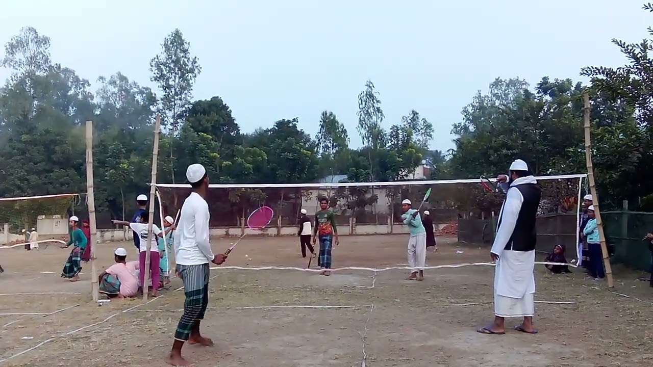 বিকেলের মনোরম খেলার দৃশ্য, সাঈদা মতী দারুল উলুম মাদ্রাসা নাইমুড়ি সলংগা সিরাজগঞ্জ।