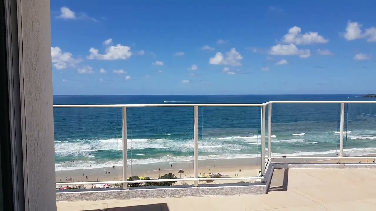 Imagine staying at this paradise🏄‍♀️