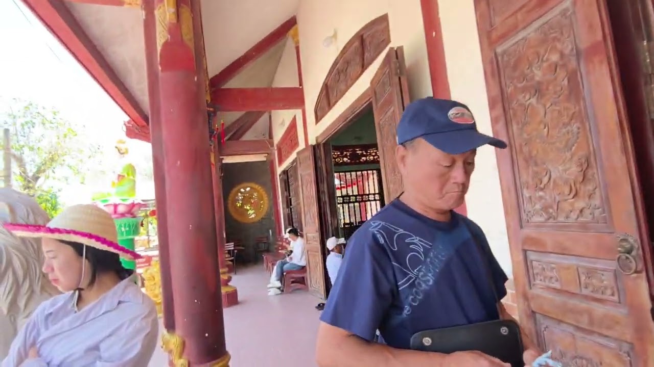Chùa Mẹ Nam Hai ở Bac Liệu 