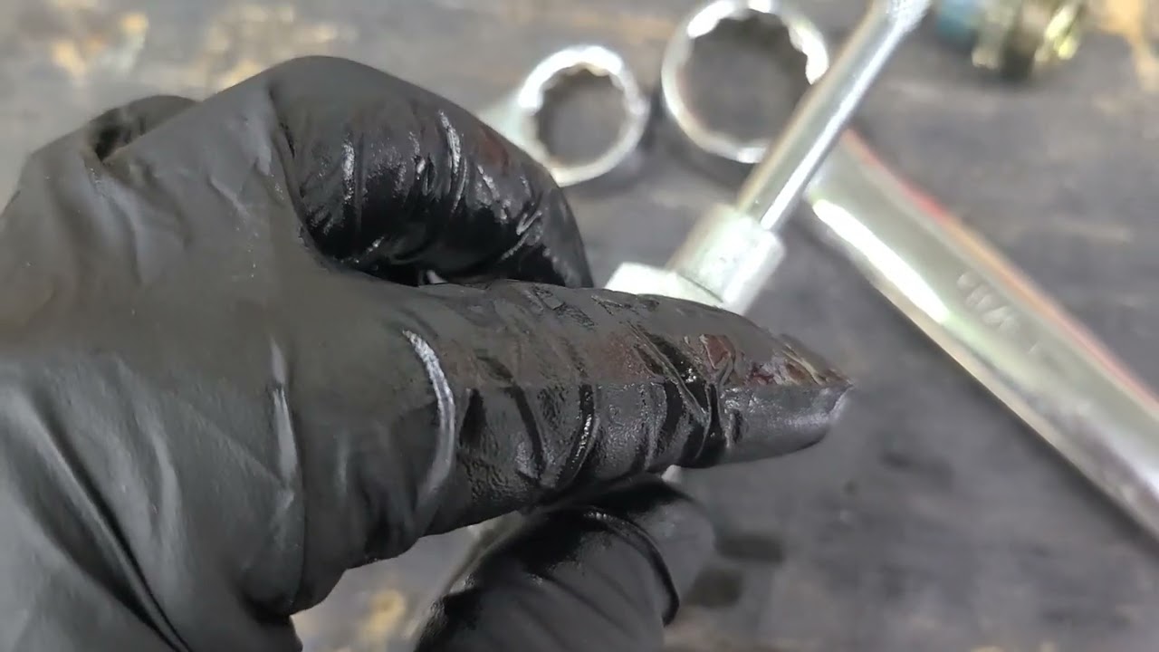 How to turn up the fuel pressure in a 2002 International 4300 DT466E