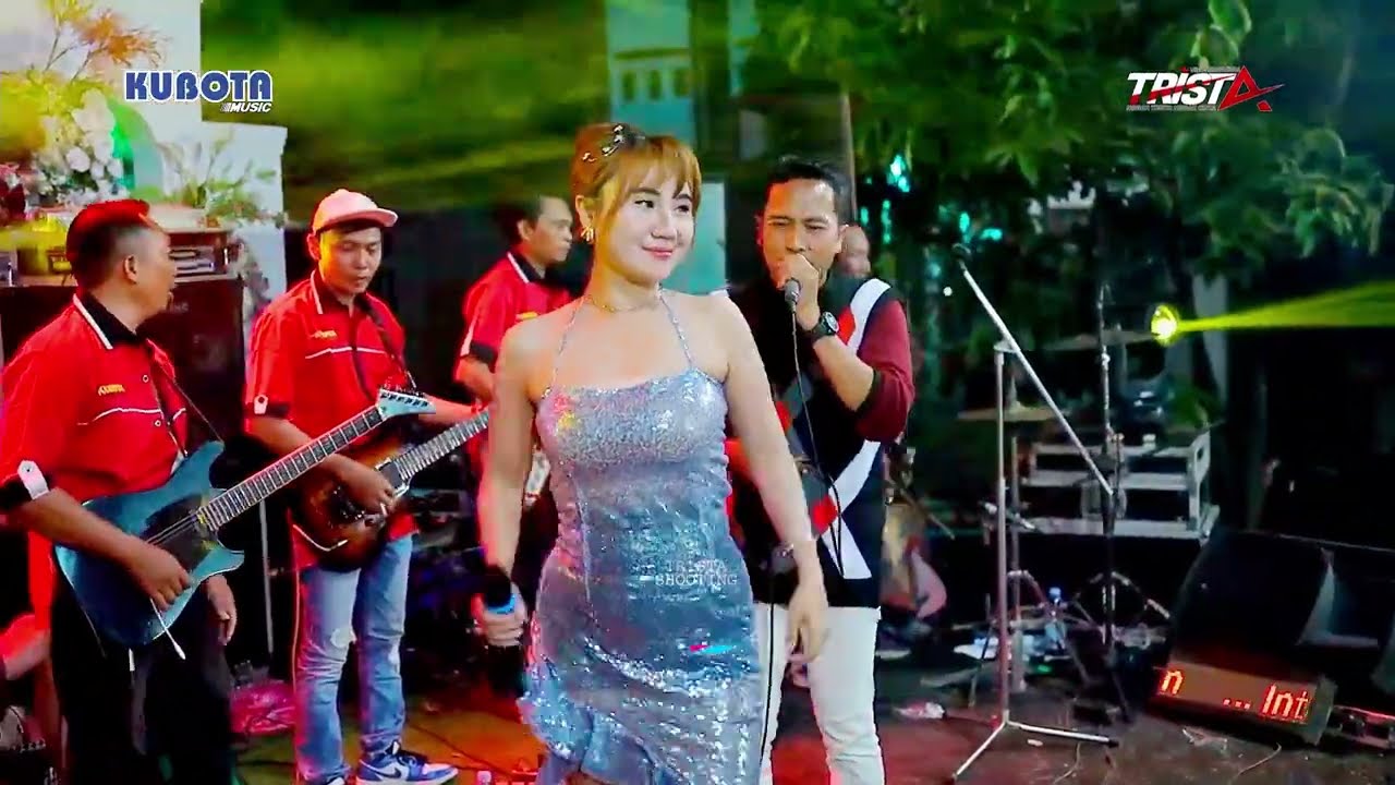 JANGAN TUNGGU LAMA LAMA-ARY &HANAFI -KUBOTA MUSIC - WEDDING 