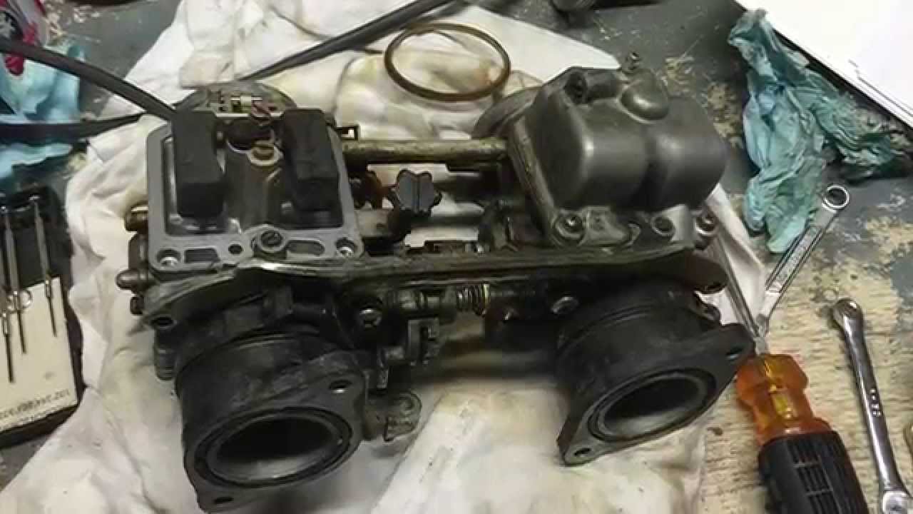 1978 Honda CB400 Hawk Carb Cleaning