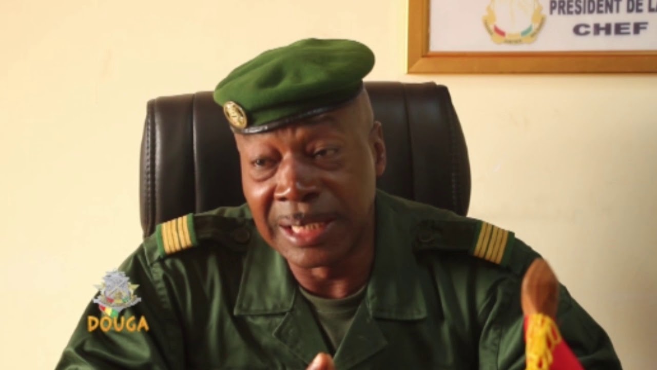 DOUGA LES METIERS DE L'ARMEE GUINEENNE