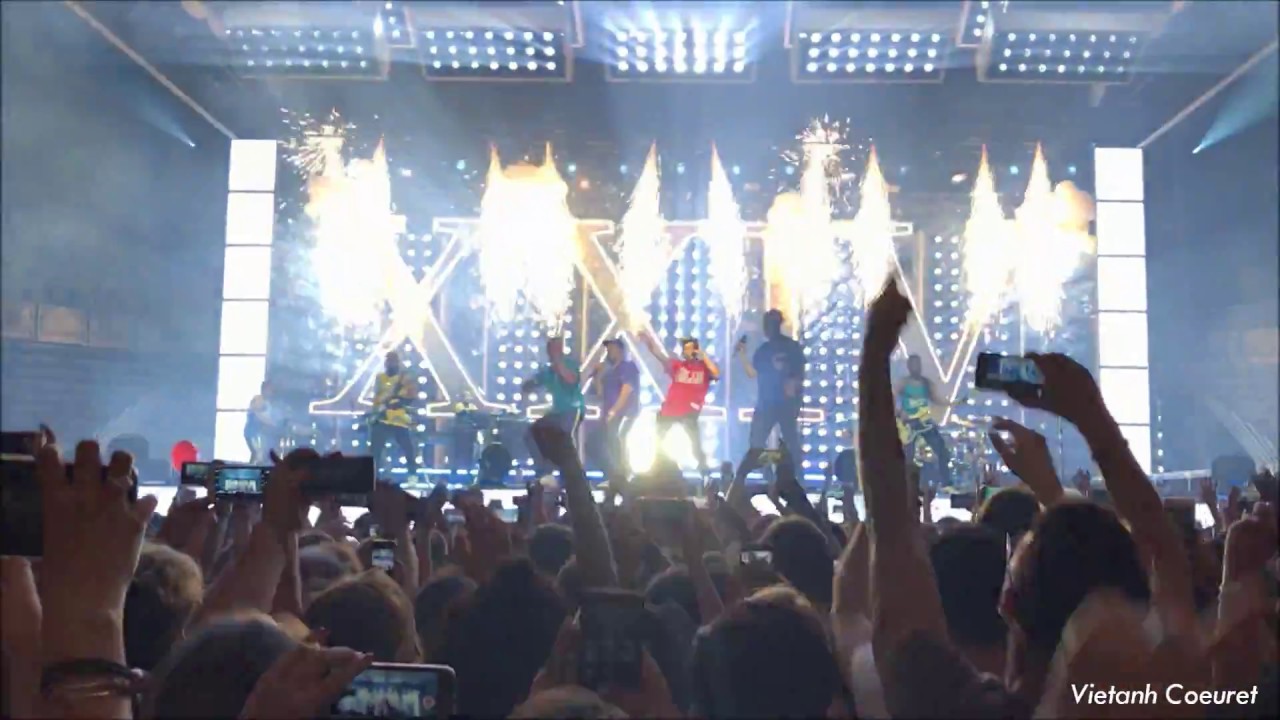 Bruno Mars - 24K Magic Live 24K Magic World Tour Paris Accor Arena 05.06.2017