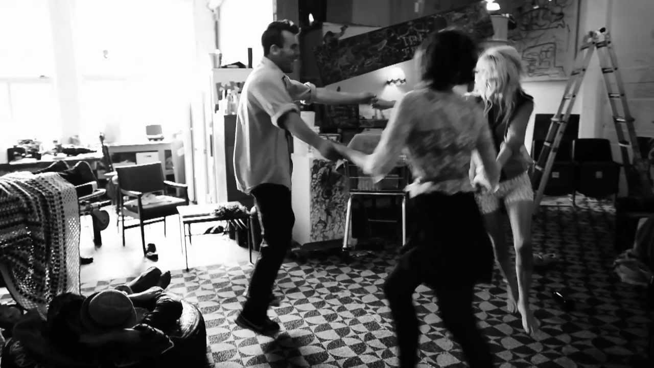 Minuit - Last Night You Saw This Band