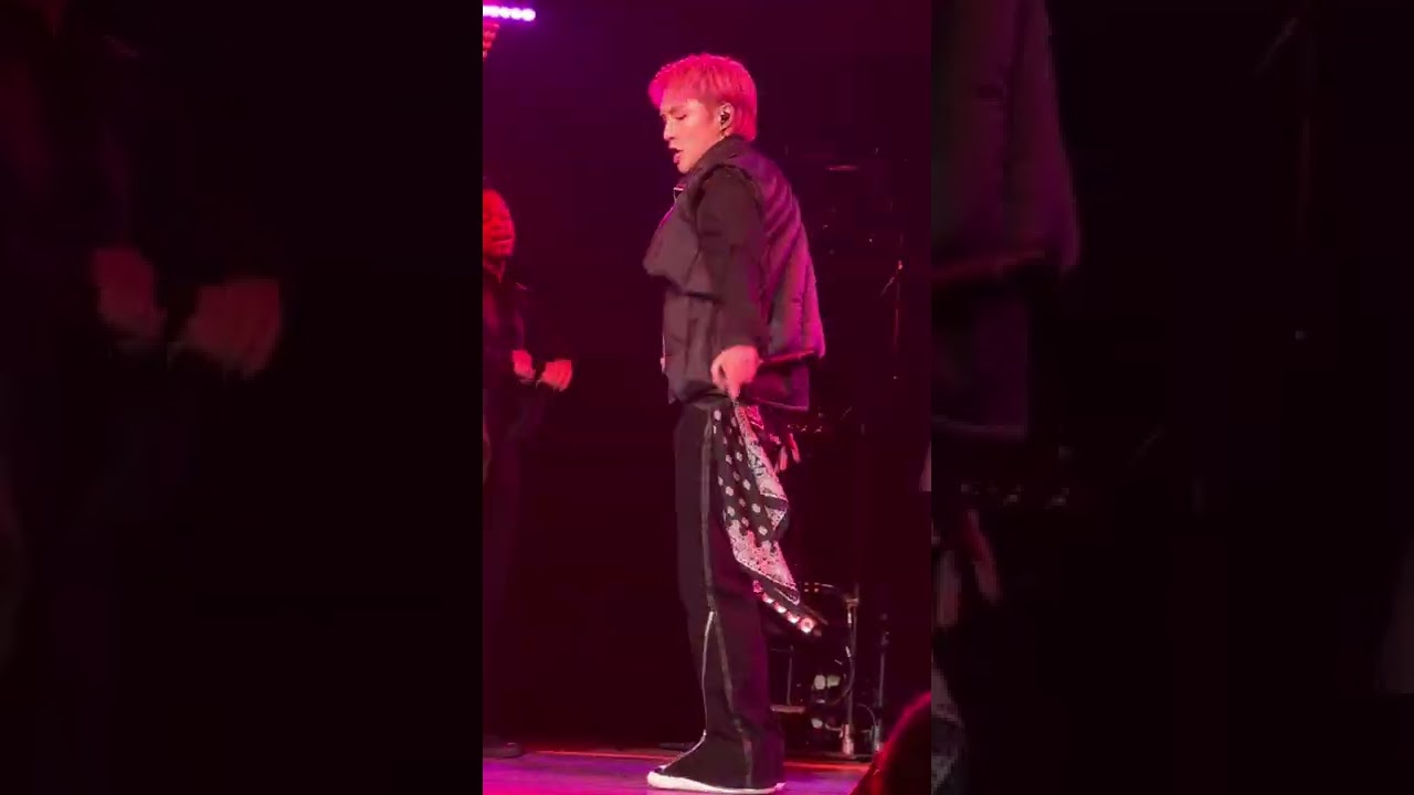 VEIL (MASK OFF) | LAY | ZHANG YIXING (张艺兴) METAMOON FESTIVAL | BARCLAYS | NEW YORK | 11/26/22 | 4K