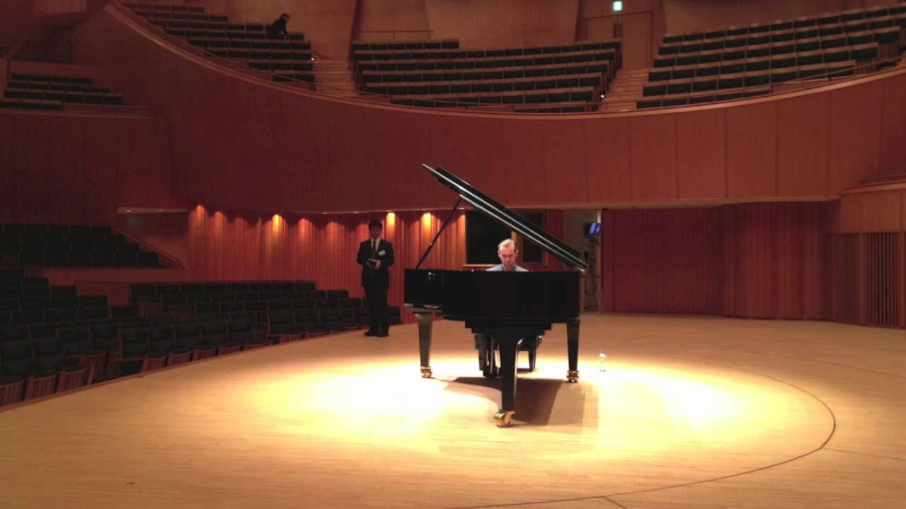 Evgeni Bozhanov at Suntory Hall Tokyo. Chopin Polonaise 