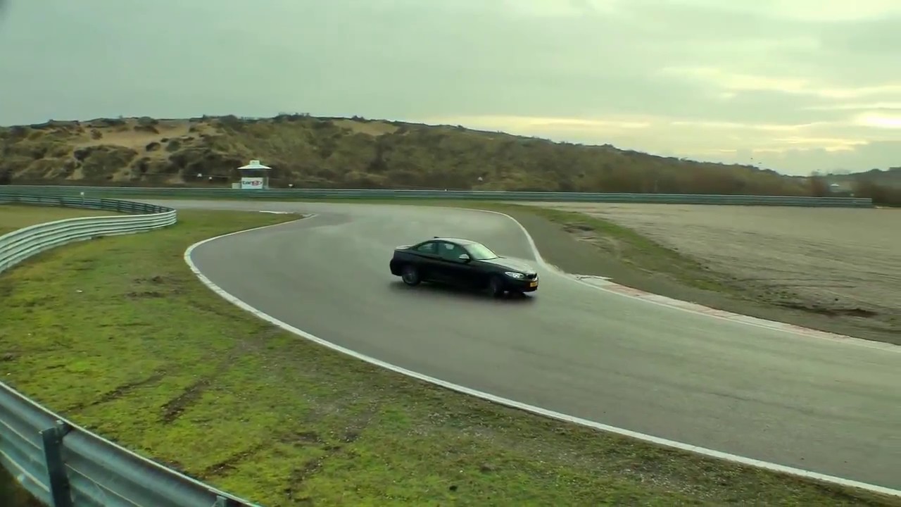 BMW F22 M235i Zandvoort 18-12-2016 Drift