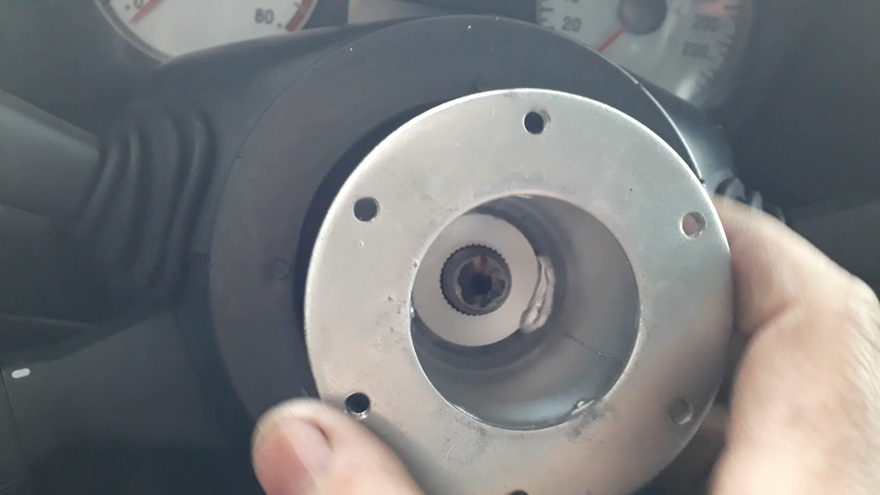 Como instalar um volante esportivo no seu carro! Fiat Stilo.