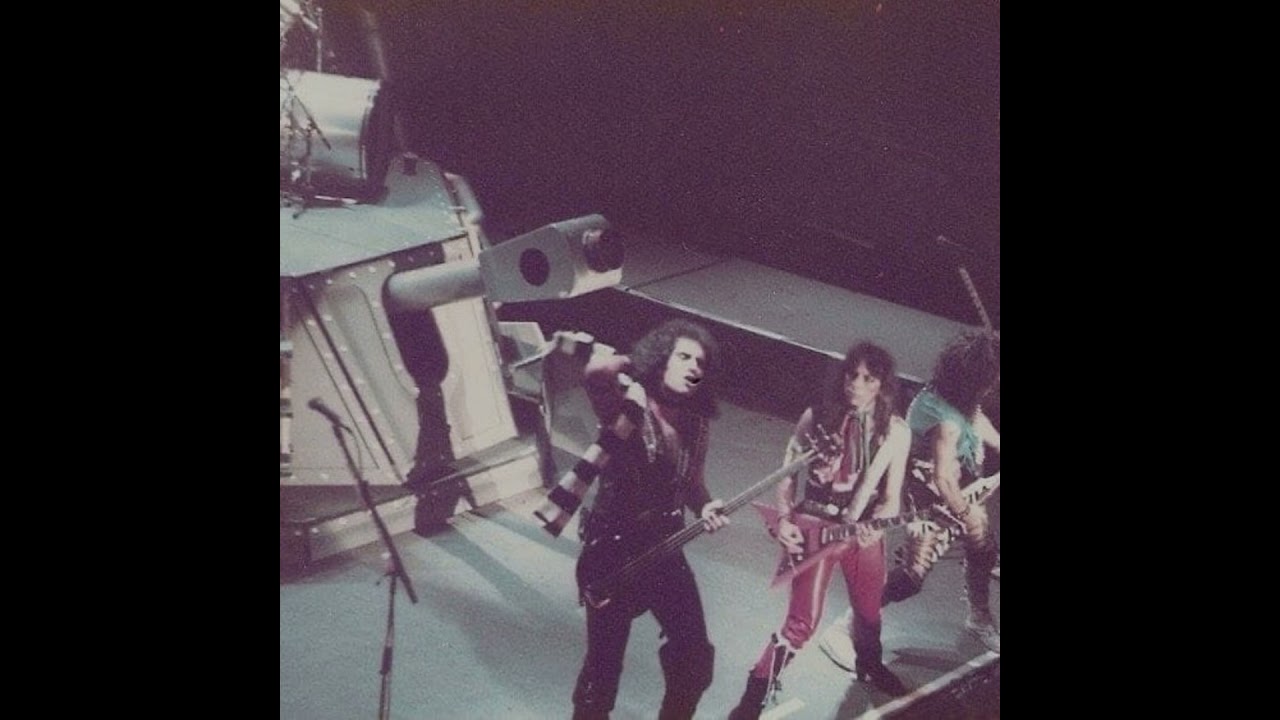 Episode 194: Larviga larvfötter och märkliga solon: Kiss live 1983-84