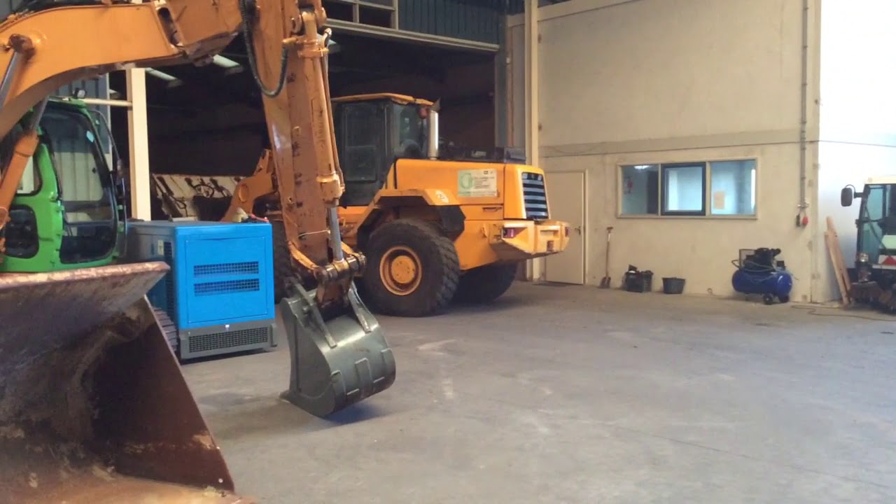 Jcb 436