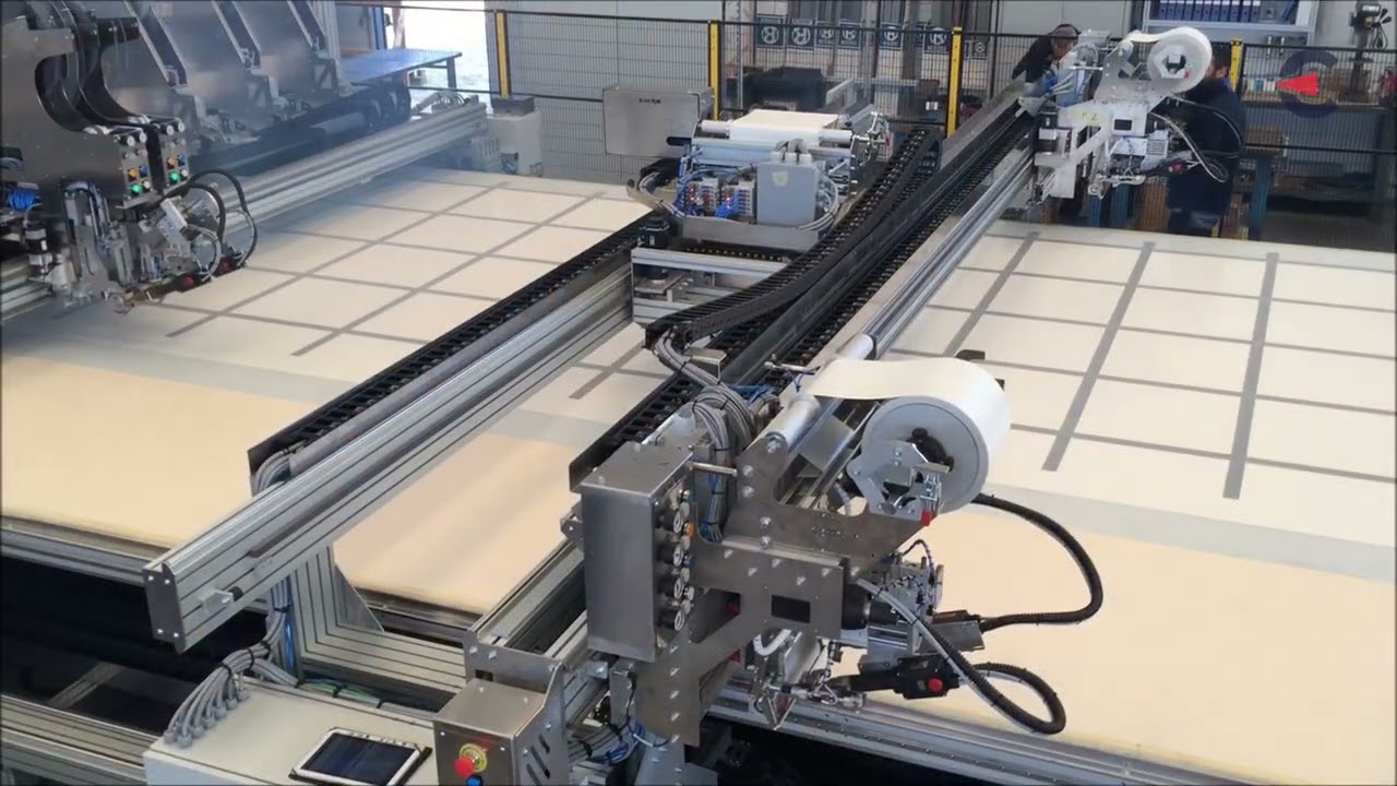 SM-370-HA | Static bed welding and cutting machine for truck curtains
