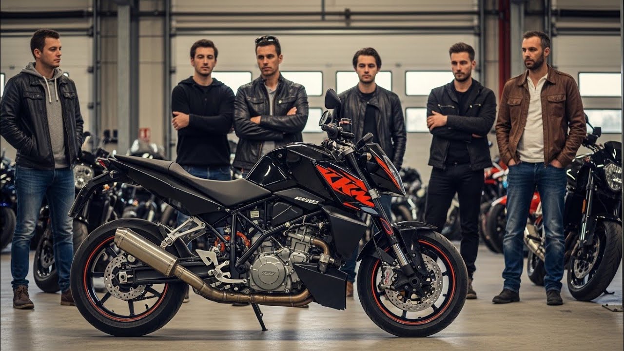 2026 KTM 990 Duke R  Review Power Specs