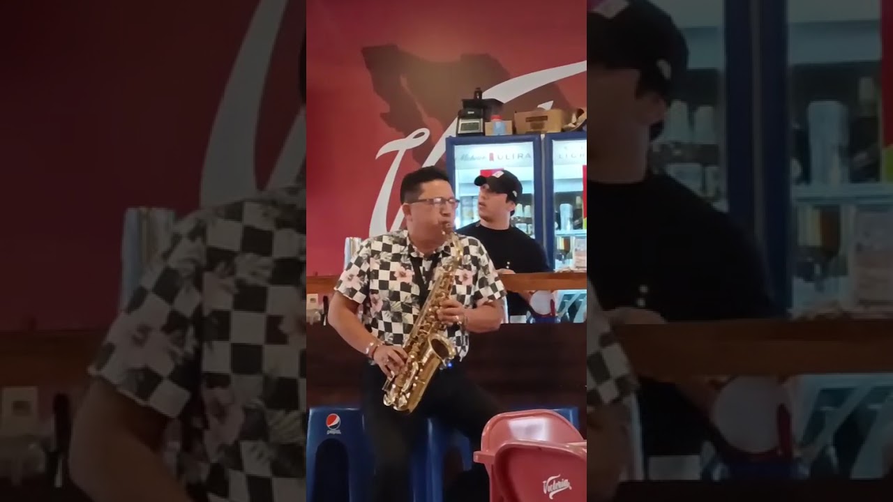 Si tú no vuelves en sax... Julio Caamal .. cel 9992690539