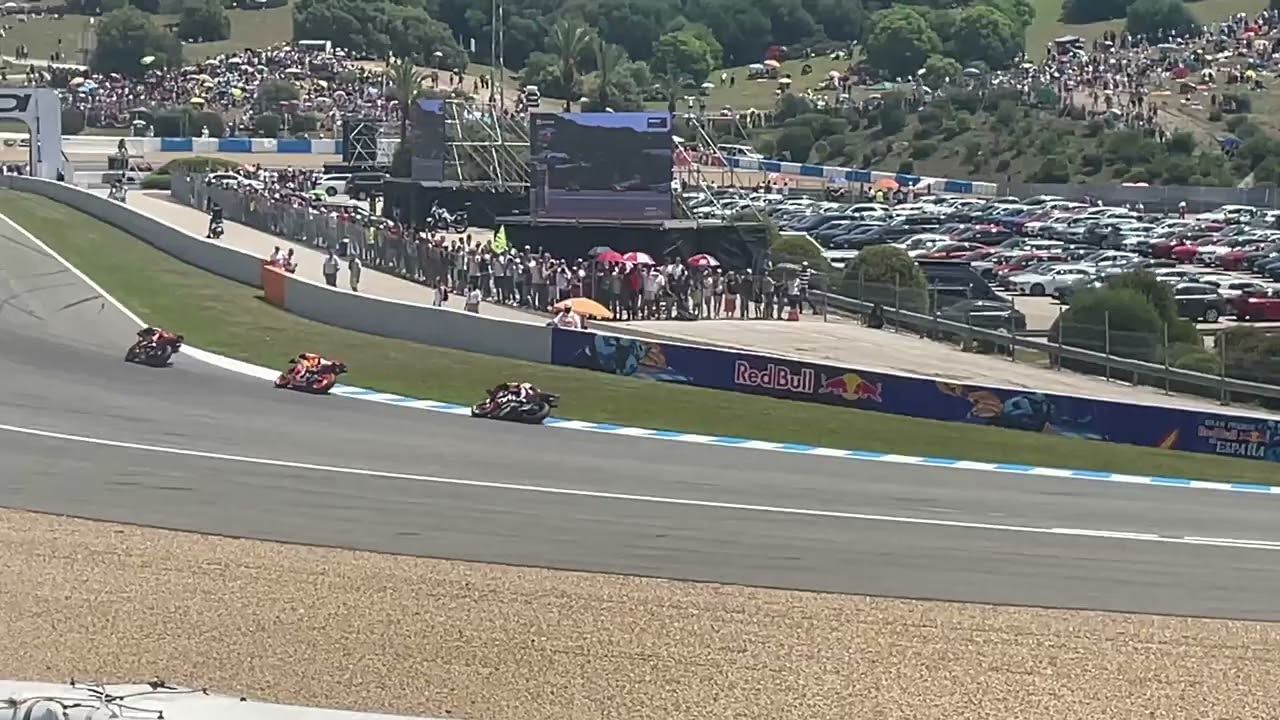 TRIBUNA C-2 GRADA A. JEREZ 2022
